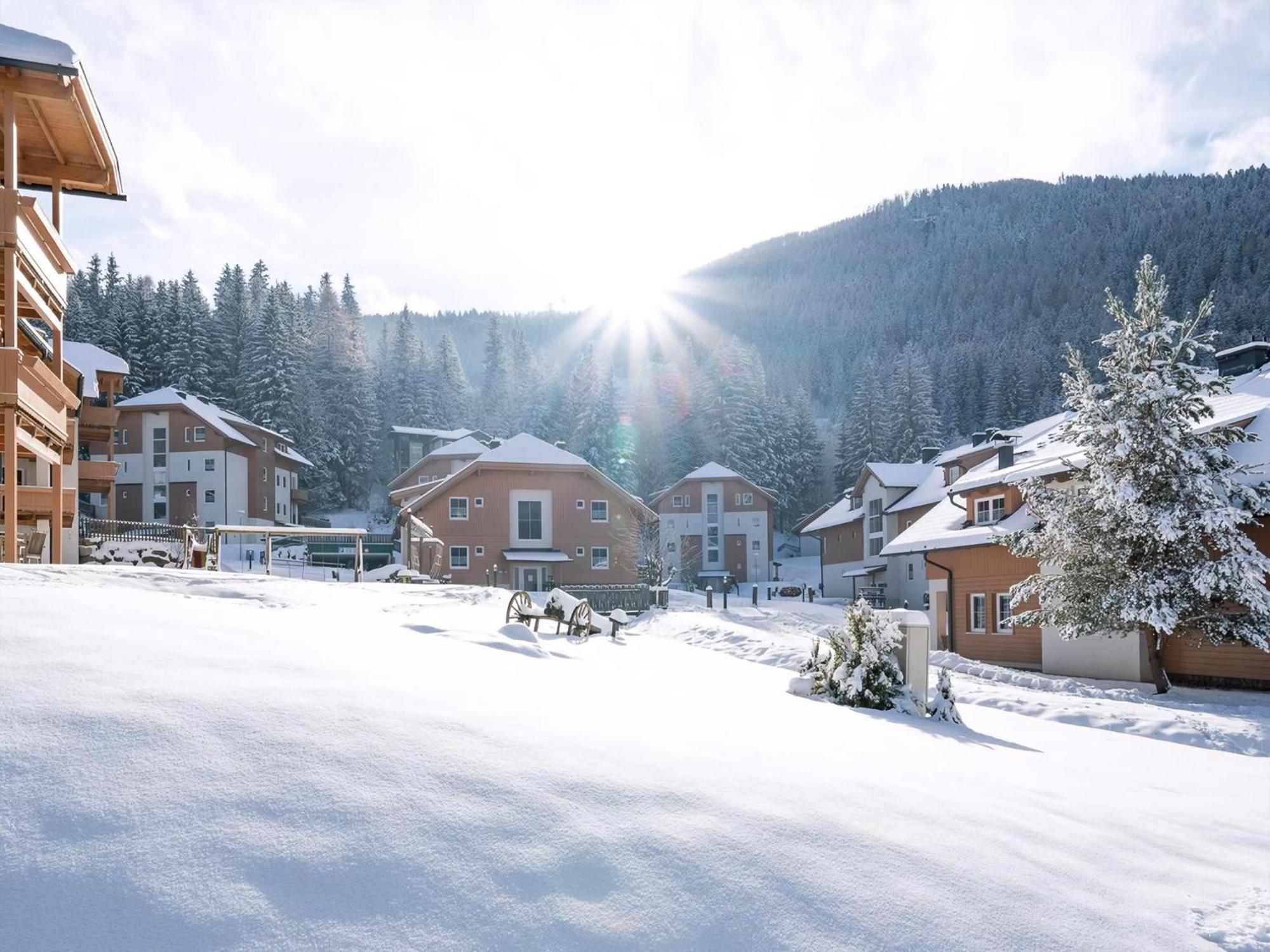 Landal Bad Kleinkirchheim Hotel Exterior photo